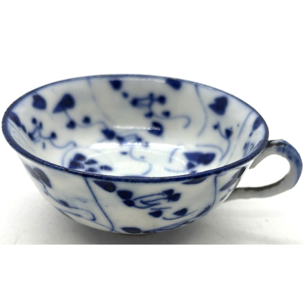 Antique Chinese Qing Cobalt Blue & White Porcelain Squat Tea Cup Handle No Mark
